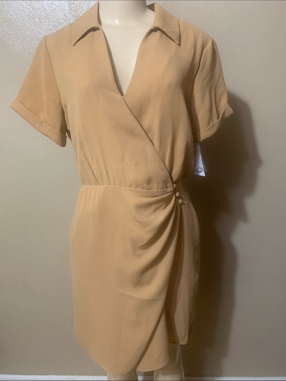 Nine West size M Camel Short Sleeve Wrap-Style Mini Dress NWT